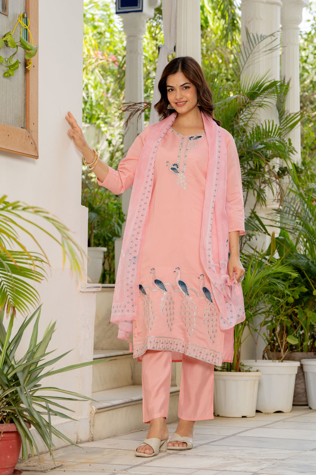 Sea Pink Embroidered Embroidered Roman Silk Suit Set