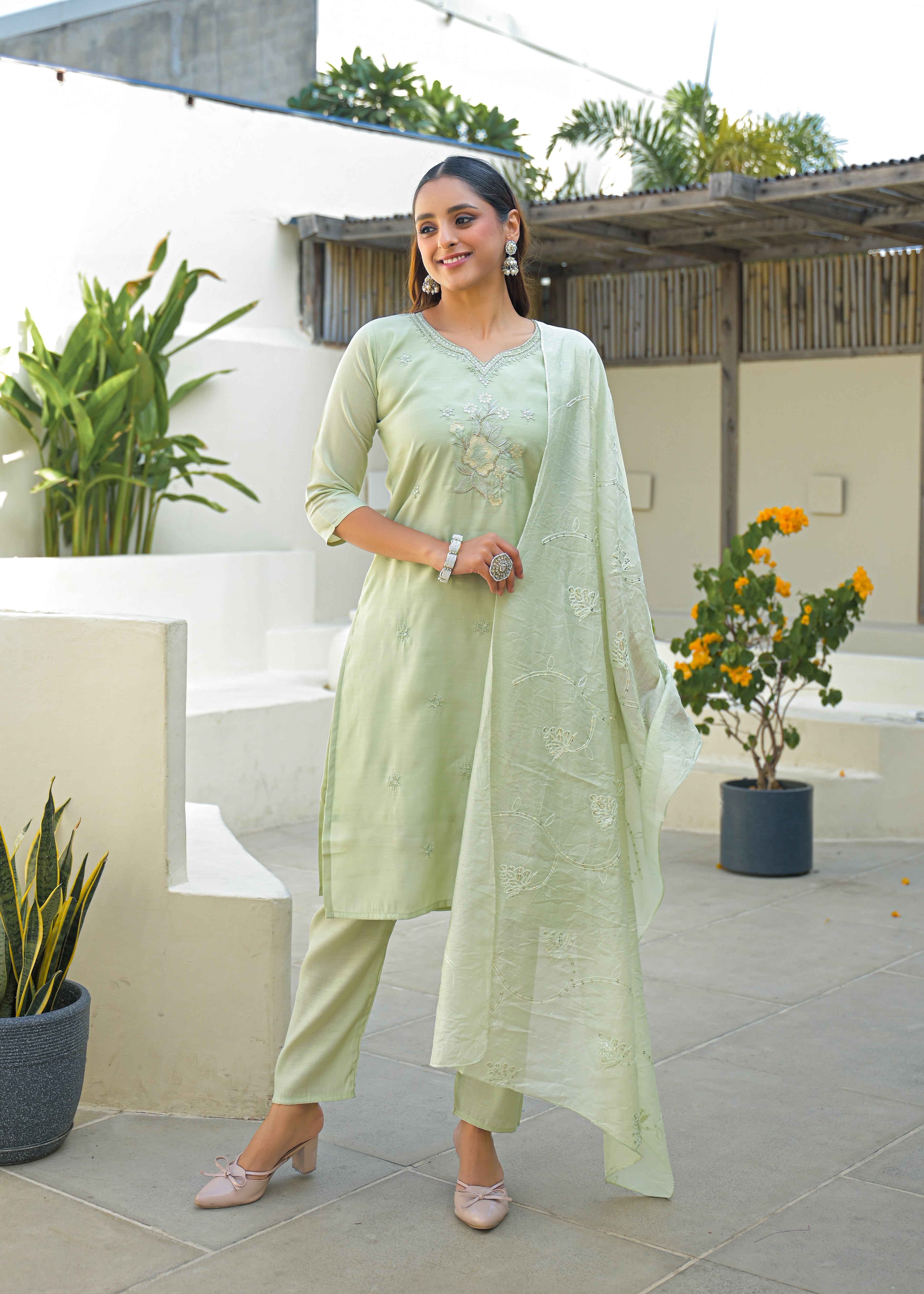 Pale Leaf Embroidered Roman Silk Suit Set