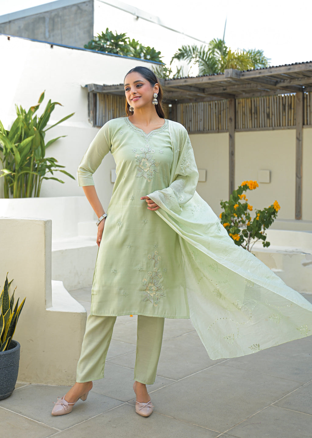 Pale Leaf Embroidered Roman Silk Suit Set