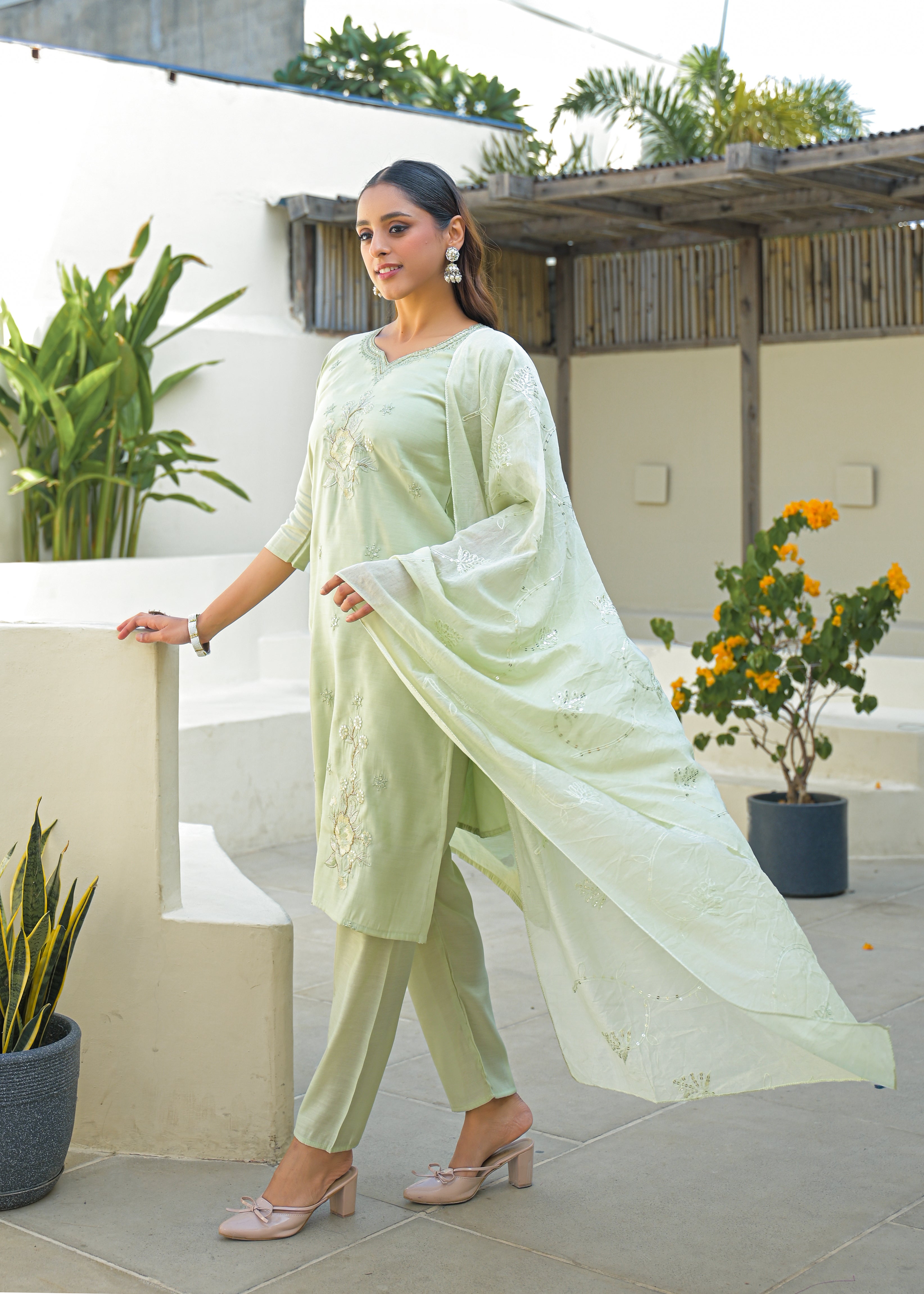 Pale Leaf Embroidered Roman Silk Suit Set
