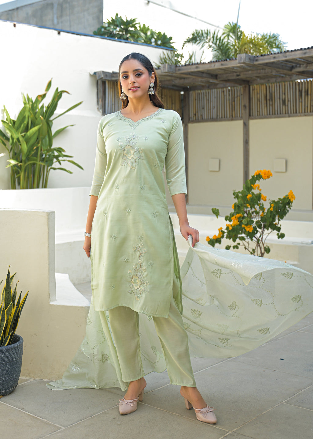 Pale Leaf Embroidered Roman Silk Suit Set